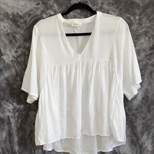 Millibon White V-Neck Blouse
